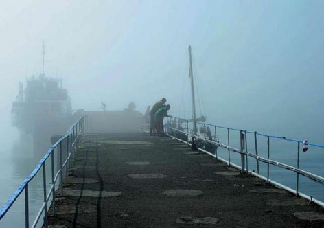 Керченская паромная переправа закрыта из-за тумана