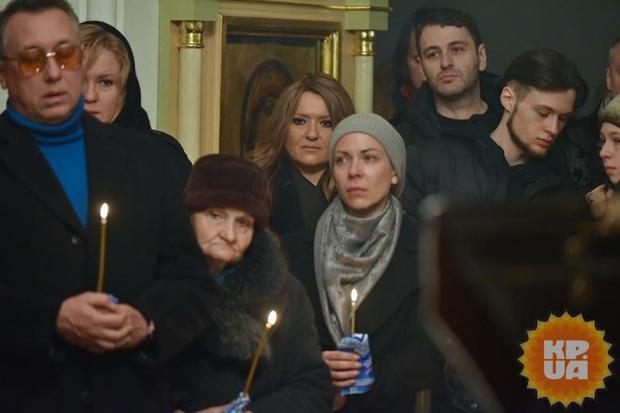 Наталья Могилевская, Ирина Билык и другие звезды пришли на похороны Паперника