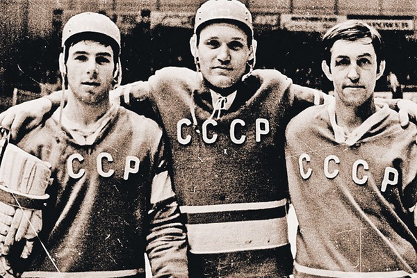В Москве загнулся легендарный хоккеист сборной СССР Владимир Петров