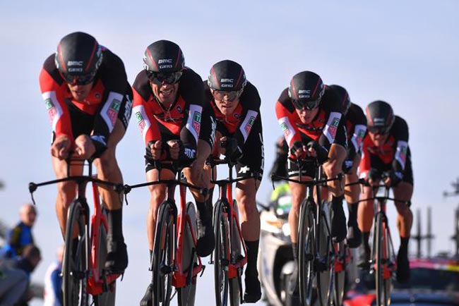 Американская BMC выиграла командную «разделку» на велогонке «Тиррено – Адриатико»