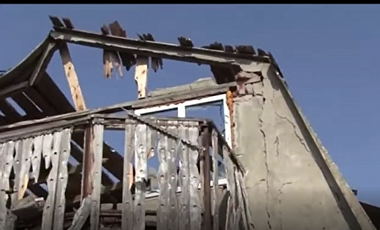 Боевики обстреляли жилые дома в Авдеевке: изранена женщина