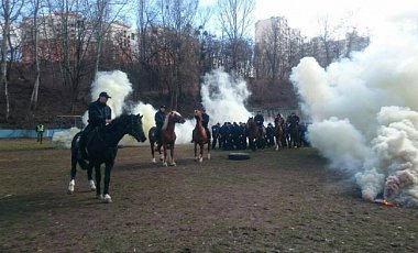 В Киеве Русановку будет патрулировать конная полиция - депутат