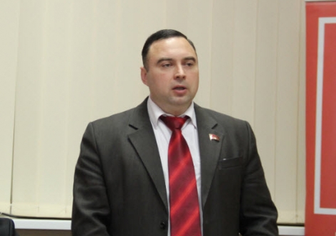Севастопольского депутата на партийную работу "переманил" Крым