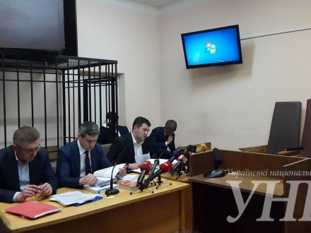 Суд продолжит рассмотрение девала Р.Насирова поутру 27 апреля