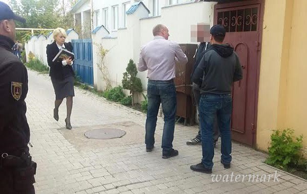 В Одессе контры между бывшими супругами закончилась выстрелом в голову(фото)