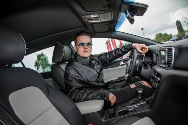 Украинский певец и солист группы O.Torvald стал мурлом автомобильного бренда