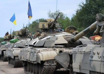 На военных учениях в Луганщине впервинку отработано взаимодействие танкового взвода в 4 машины