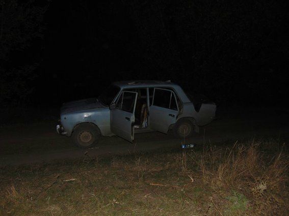 На Николаевщине при попытке сжечь комбайны застопорены два бандита, высасывавшие у фермера 100 тысяч долларов(фото)