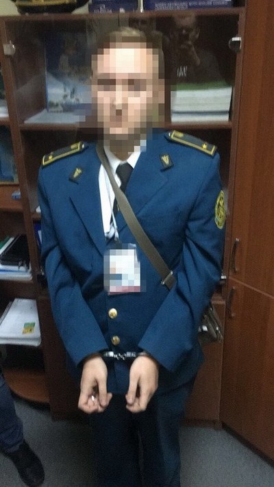 На Николаевщине на взятке погорели начальство таможенного поста и директор брокерской конторы(фото)