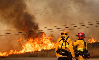 Лесные пожары в Калифорнии: погибли 10, эвакуированы 20 тысяч