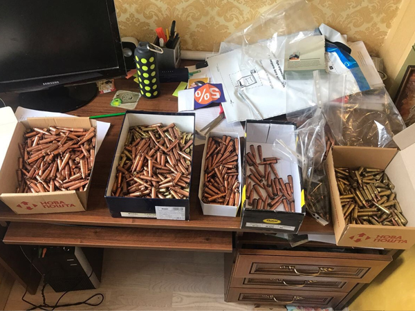 В Киеве СБУ застопорила хозяина интернет-магазина, торгующего винтовками и патронами(фото)