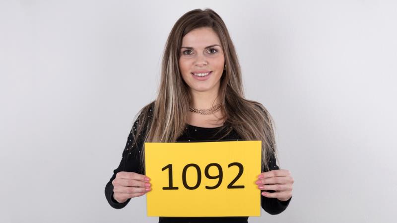 Sylvie (26) - CZECH CASTING - 1092 (2019/FullHD)