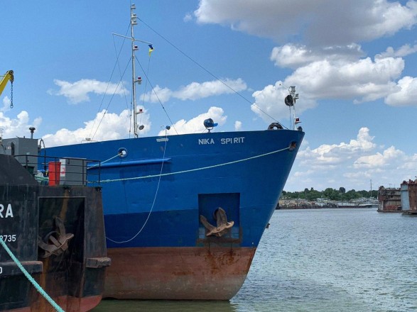 Суд взял российский танкер, какой блокировал украинские корабли в Керченском проливе