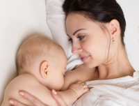 Годувати дитину грудним молоком потрібно щонайменше до 2-х років – рекомендації ВООЗ