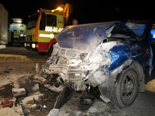 Не заприметил «японца»: в Киеве водитель Lanos «впечатался» в Honda и остался без машины, однако с большущими проблемами