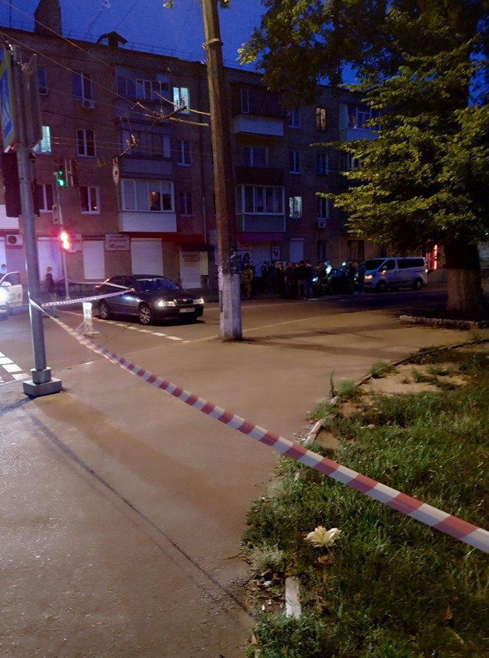 Злоумышленники застрелили двоих обитателей Чернигова ради "Ланоса"