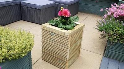 Make your own planter with Mark Woodworking for beginners