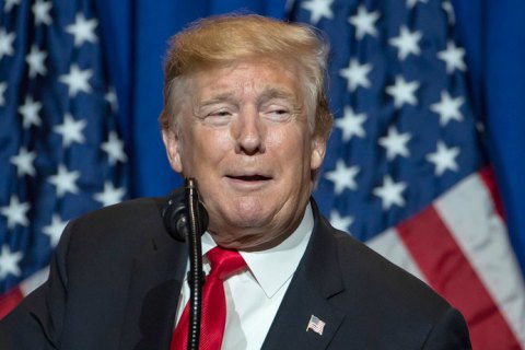 Трамп растянул акт указа о санкциях "в связи с угрозой иноземного вмешательства в выборы"
